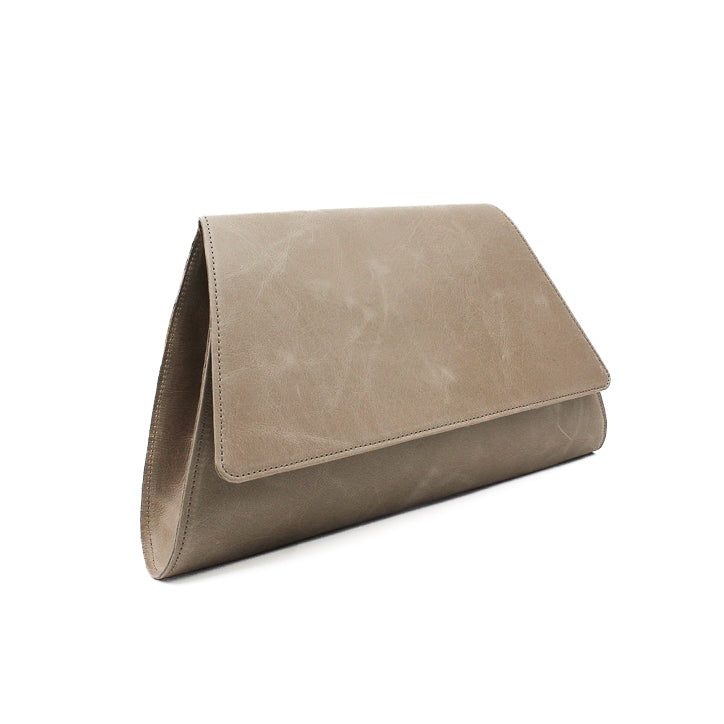 Übergroße Naomi-Clutch – Taupe